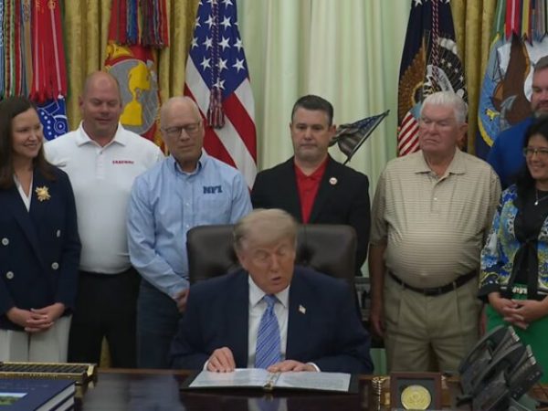 FMI, NGA Applaud Trump Administration’s Rollback Of Refrigeration Rules
