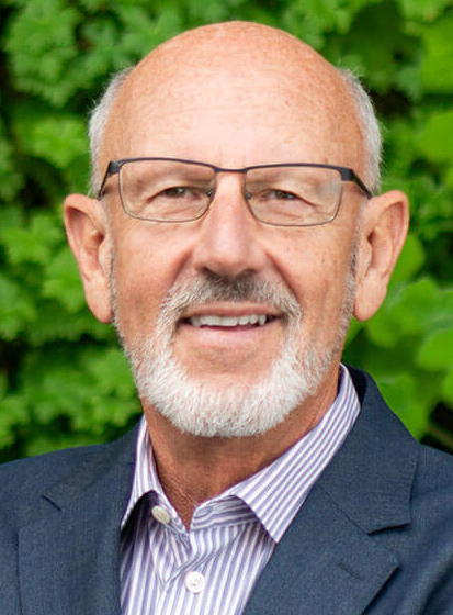 headshot of Mike Stone