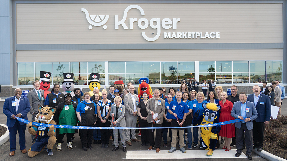 Kroger Noblesville ribbon cutting