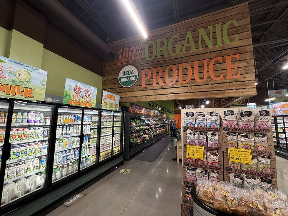 Natural Grocers McMinnville organic produce