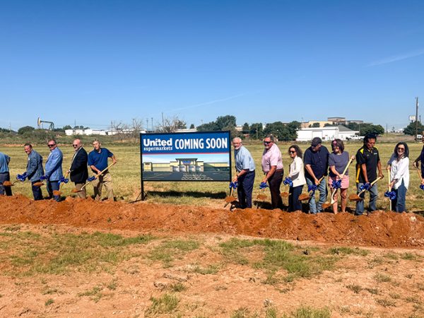 The United Family Breaks Ground On Supermarket In Seminole, TX
