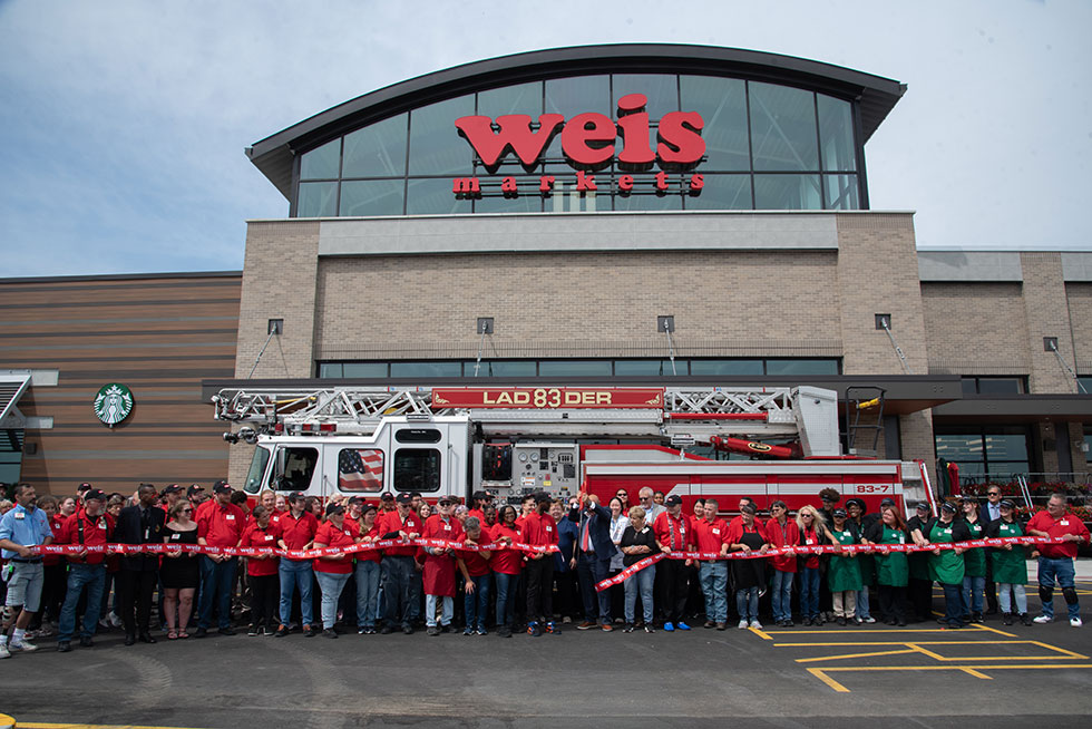 Weis Markets Millsboro ribbon cutting