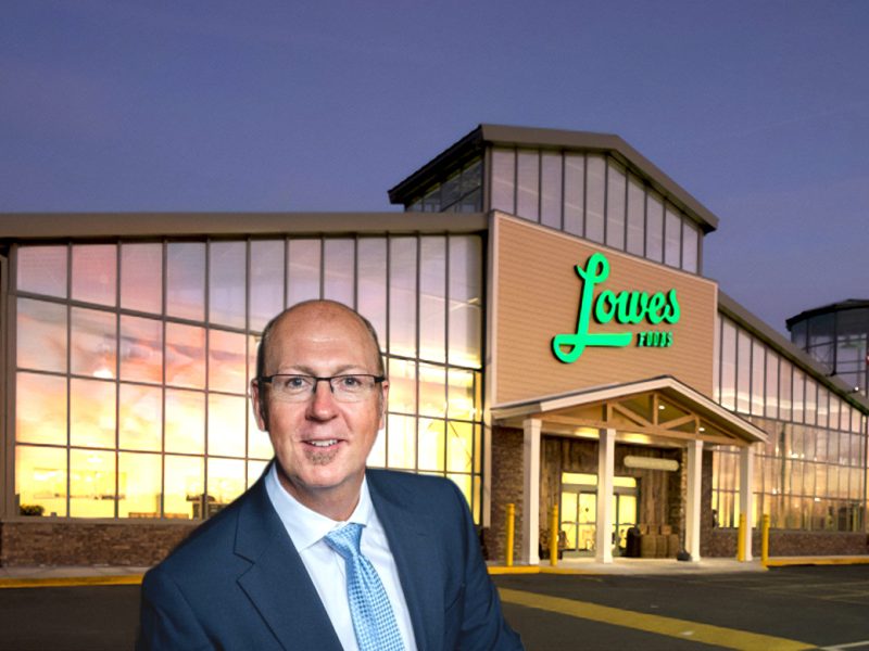 Lowes Foods’ Tim Lowe On Growth, Value And Why Retailers Must Earn A Spot In AI’s ‘Consideration Set’