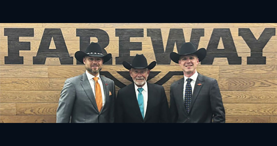 photo of Fareway's Al Wiltse (center) and sons Bret (left) and Jason Wiltse