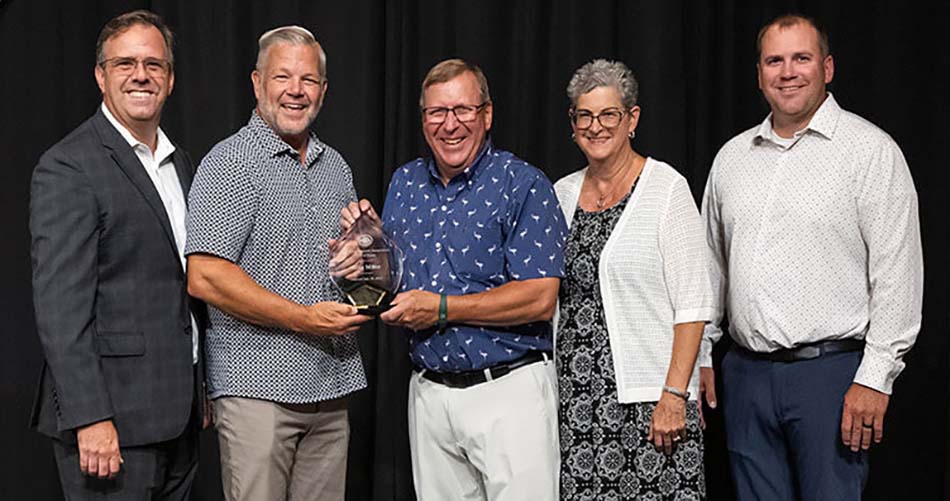 photo of Minnesota Grocers Association Hall of Fame Inductee – Mike Miller, Miller’s Market