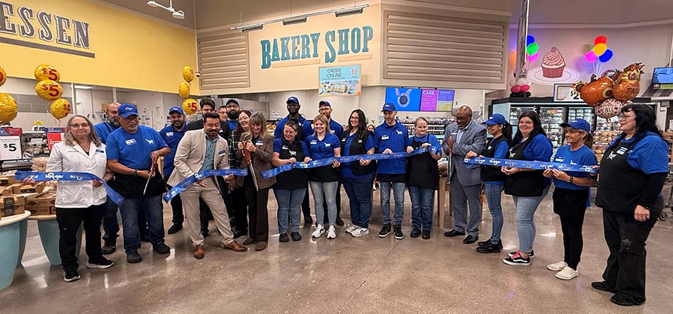 Kroger Greencastle ribbon cutting photo