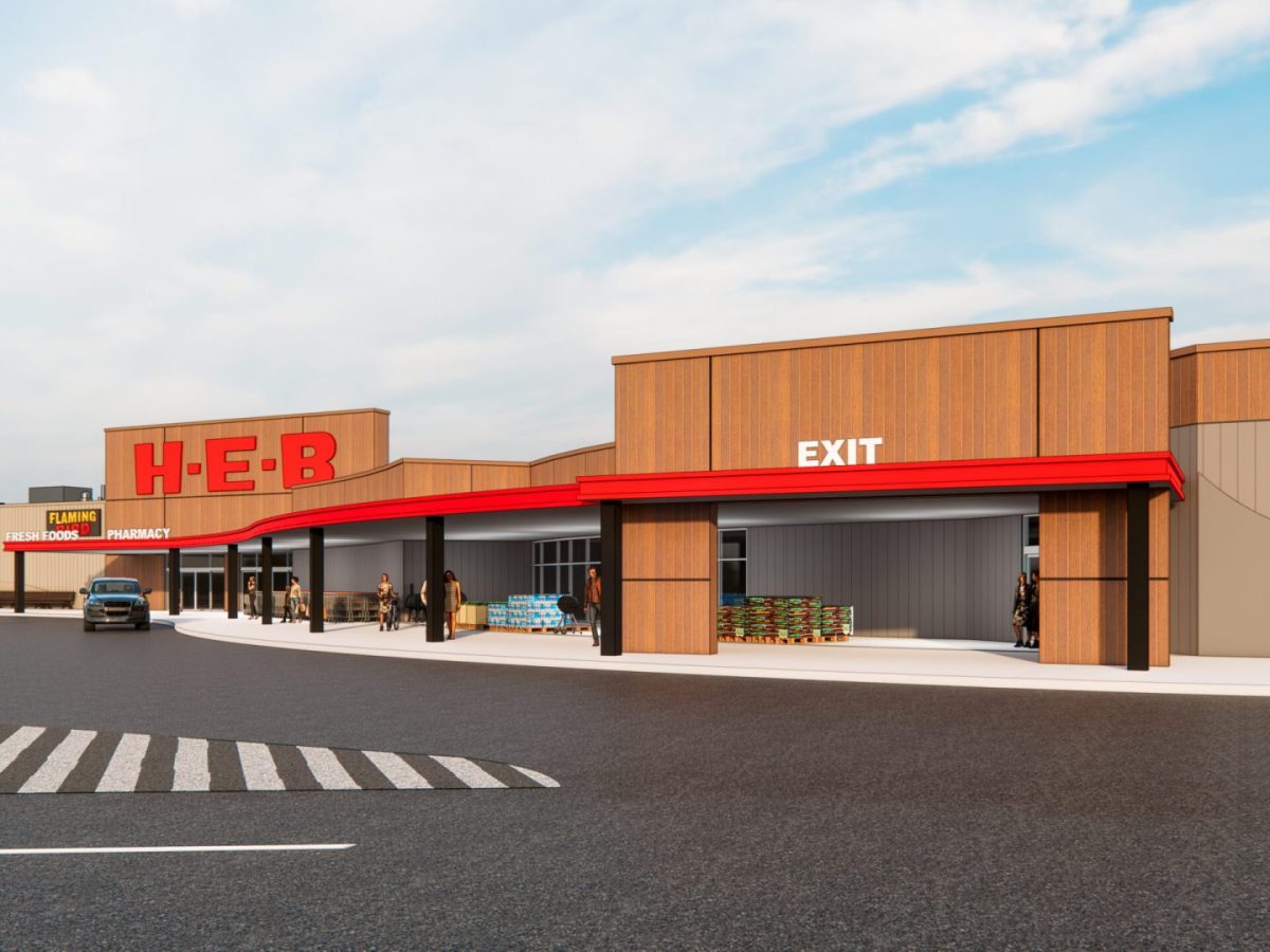H-E-B’s Laredo Remodel Moves To Exterior Phase