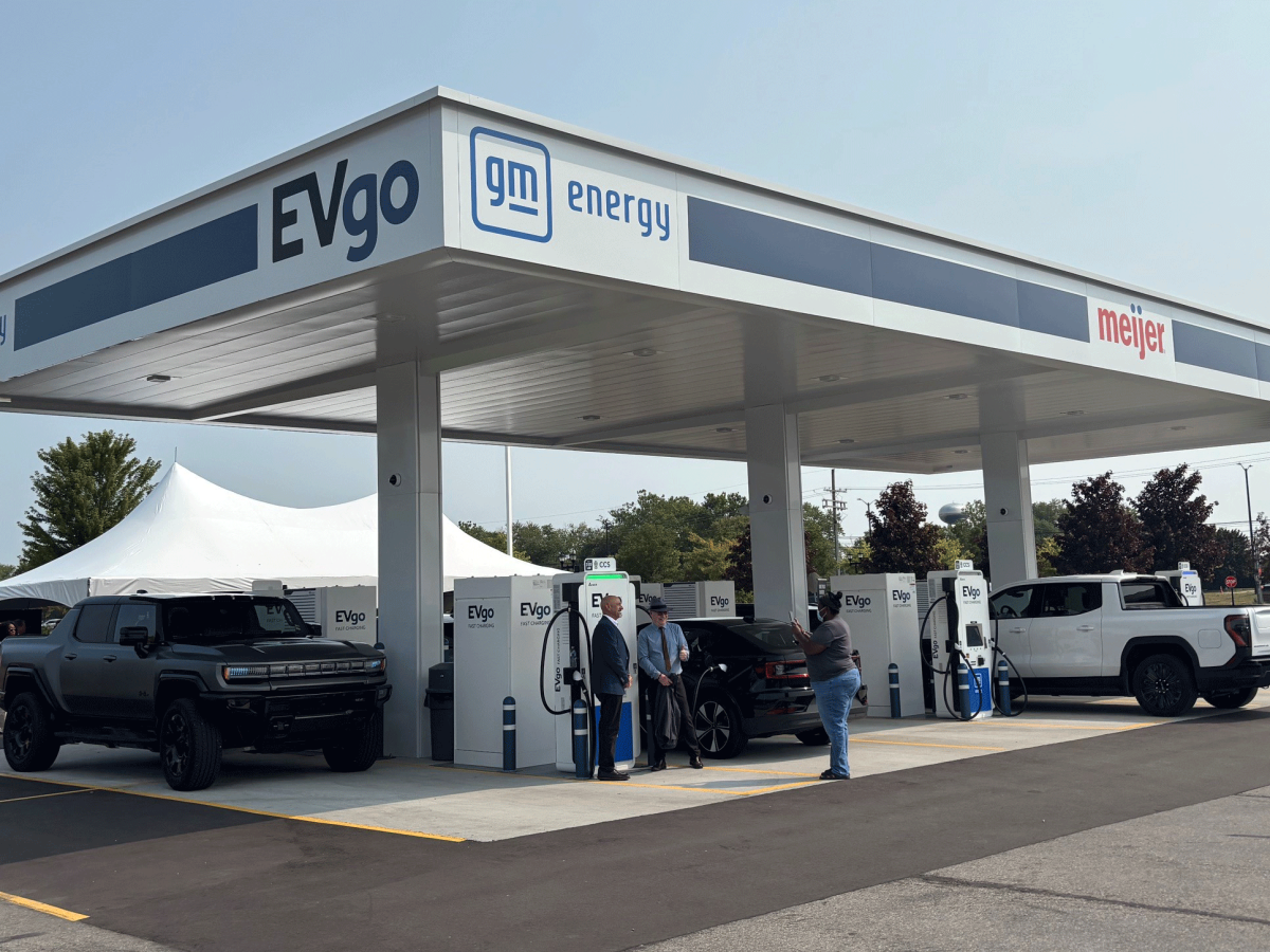 EVgo Opens Flagship Charging Station At Metro Detroit Meijer Near GM