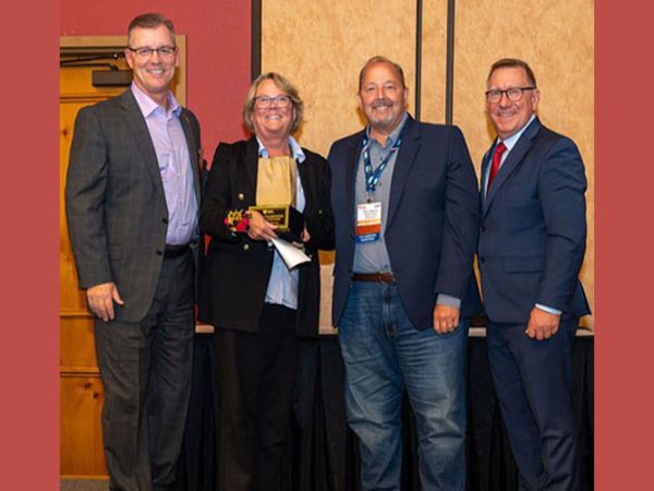 Wisconsin Grocers Association Honors Industry Leaders