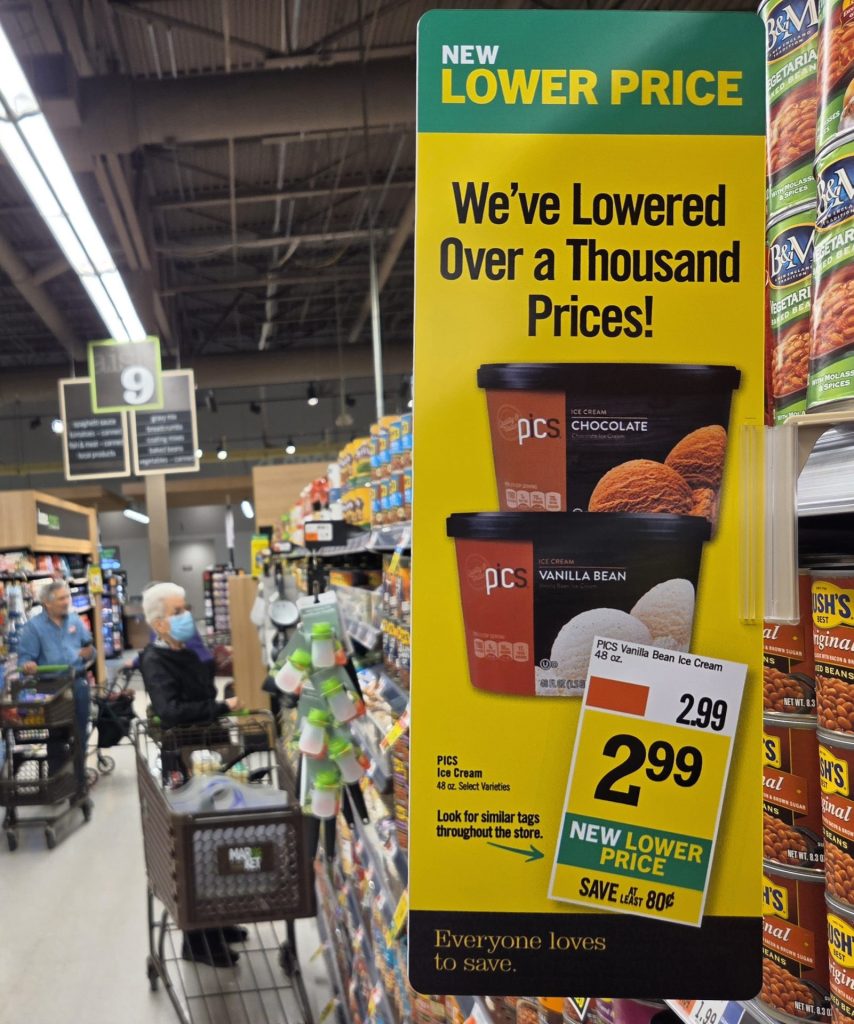 Market 32, Price Chopper Revamp Loyalty, Cut Staple Prices