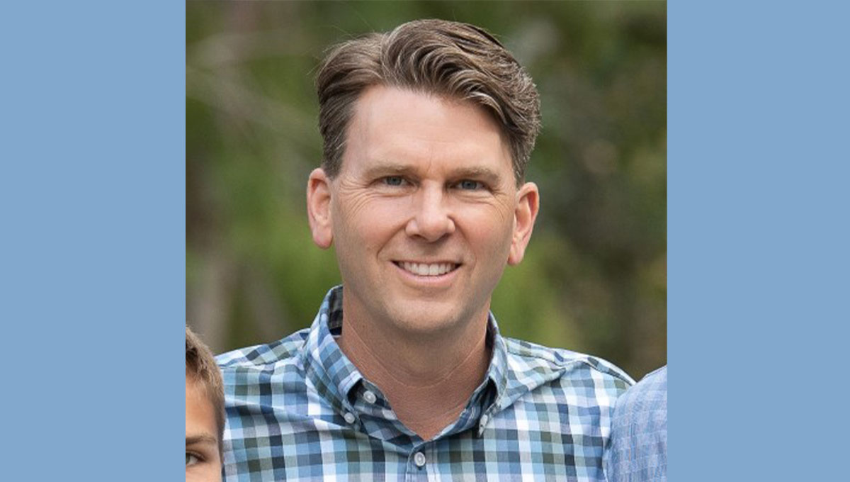 Adam Caldecott headshot