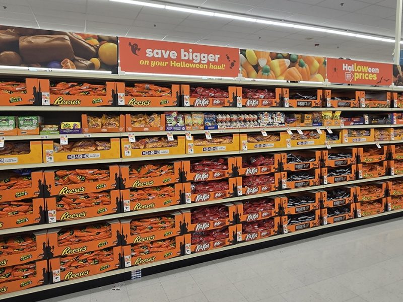 Giant/Martin’s Survey: Chocolate, Caramel, Peanut Butter Rule Halloween