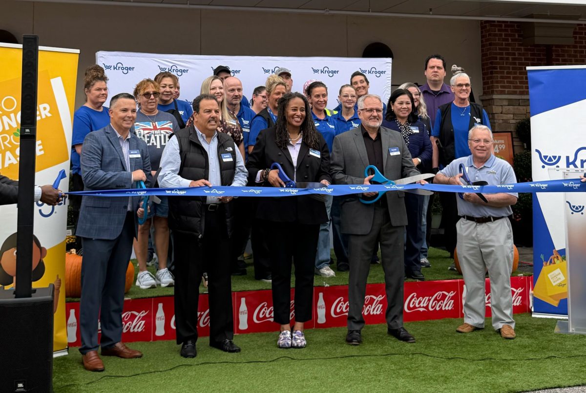 Kroger Cuts Ribbon On $2M Renovation Of Royal Lakes Marketplace