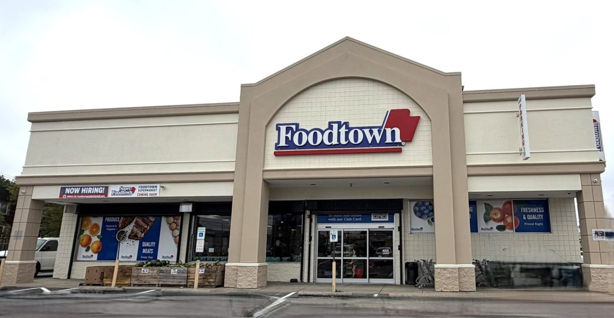 Foodtown storefront