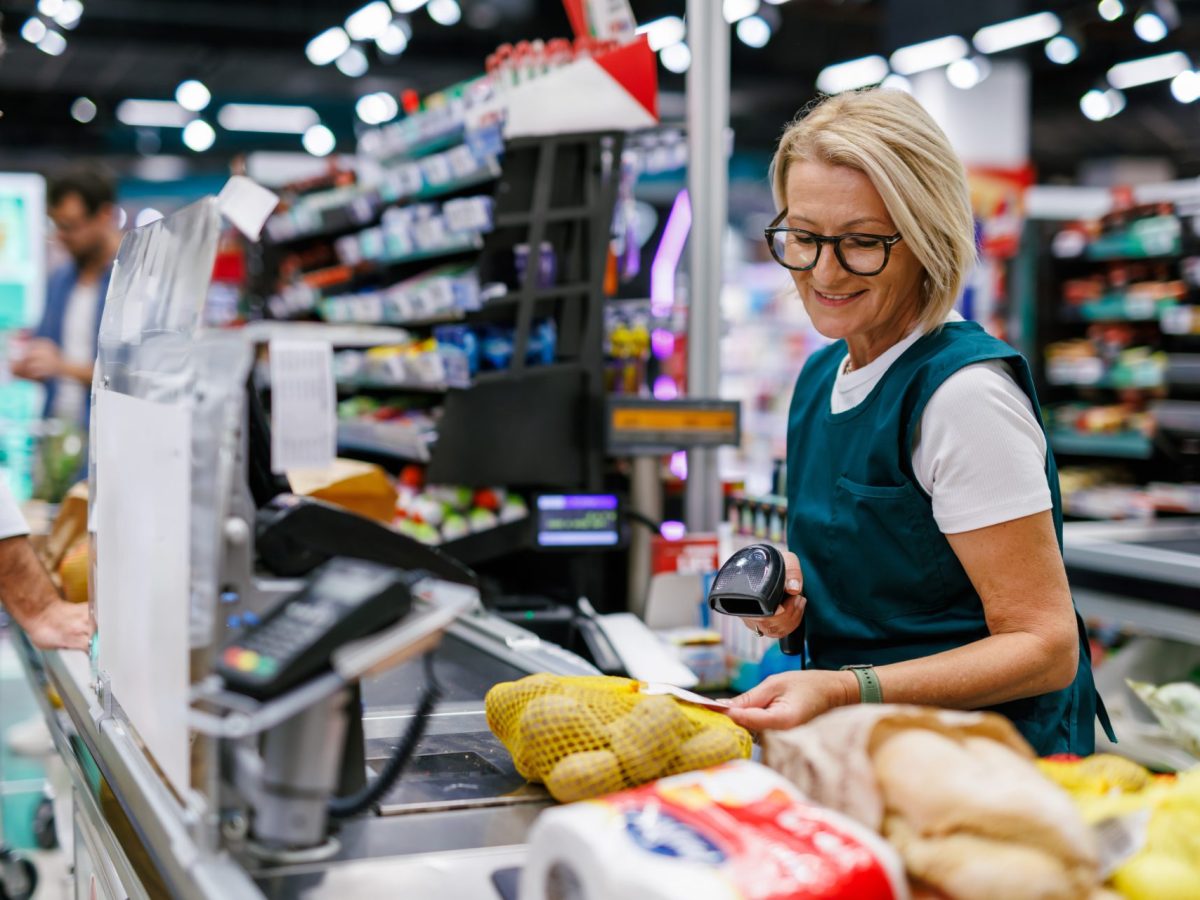 Study: Independent Grocers Lead On Service, Community, Local Products